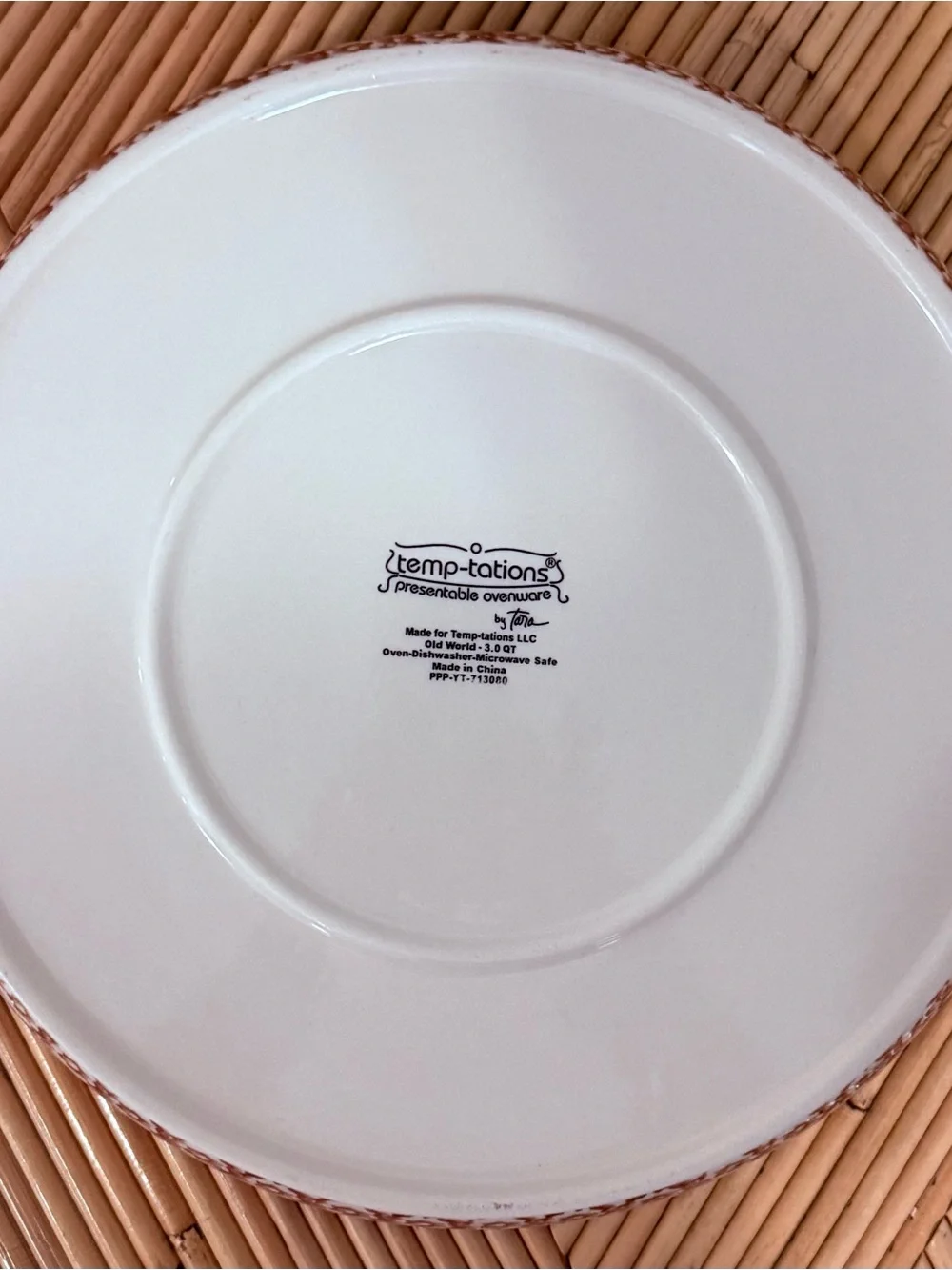 Temptations by Tara Old World Cranberry 3-Qt Round Handled Baker
